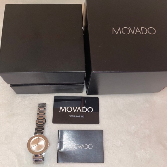 Authentic Movado Bold Ceramic stainless steel watch - Picture 7 of 7